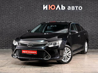 2016 Toyota Camry VII (XV50) Рестайлинг, чёрный, 2090000 рублей, вид 1