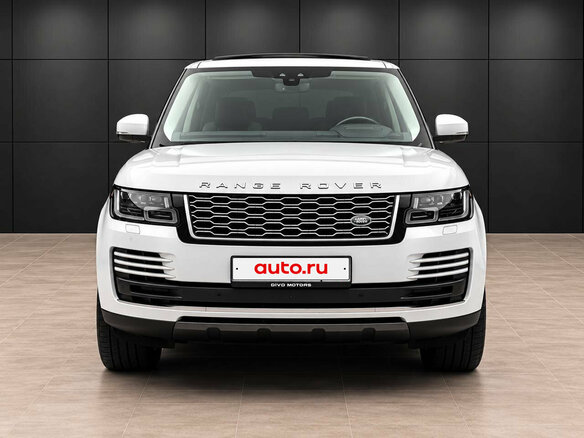 2019 Land Rover Range Rover Long IV Рестайлинг, белый, 7400000 рублей - вид 1