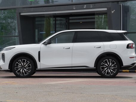 2026 Changan Qiyuan Q07 31.7 kWh, белый, 4357000 рублей, вид 3