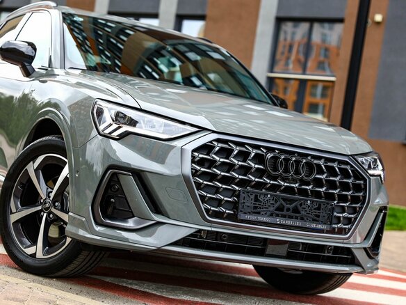 2026 Audi Q3 35 TFSI II (F3), серый, 3999999 рублей - вид 2