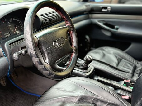 1997 Audi A4 I (B5), синий, 370000 рублей, вид 5