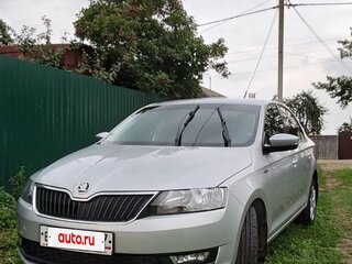 2018 Skoda Rapid I Рестайлинг, серебристый, 1500000 рублей, вид 2