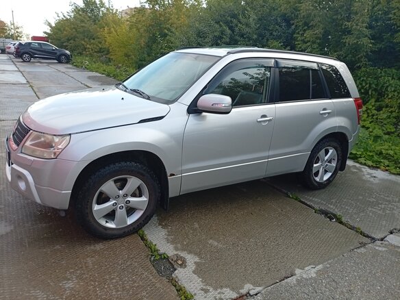 2010 Suzuki Grand Vitara II Рестайлинг, серебристый, 900000 рублей - вид 5