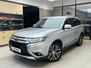 2018 Mitsubishi Outlander III Рестайлинг 2, серебристый, 1855000 рублей, вид 1