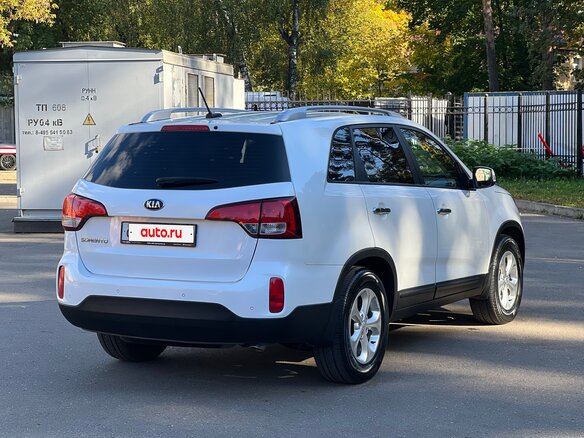 2018 Kia Sorento II Рестайлинг, белый - вид 8