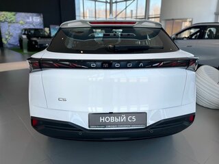 2026 Omoda C5 II, белый, 2399000 рублей, вид 5