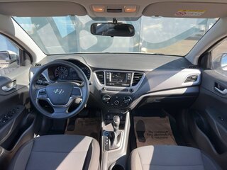 2020 Hyundai Solaris II Рестайлинг, бежевый, 1490000 рублей, вид 2