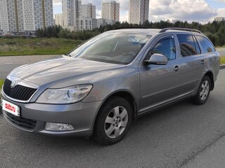 2012 Skoda Octavia II (A5) Рестайлинг, серый, 990000 рублей, вид 1