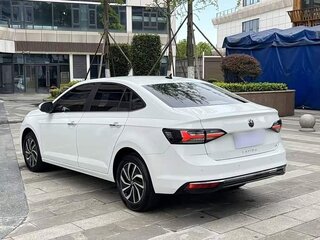 2023 Volkswagen Lavida XR, белый, 1413000 рублей, вид 5