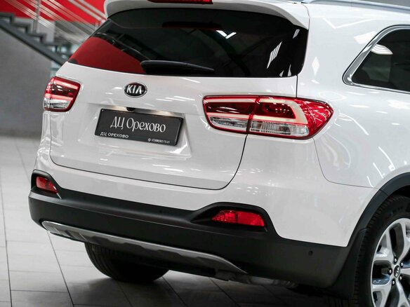 2017 Kia Sorento III Prime, белый, 2490000 рублей - вид 16