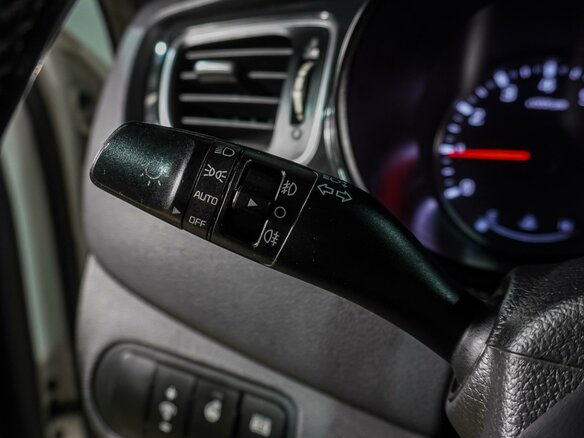 2014 Kia Carens III (RP), белый, 1179000 рублей - вид 14