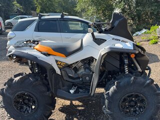 2023 BRP Can-Am Renegade X XC 1000R T, белый, 1490000 рублей, вид 2