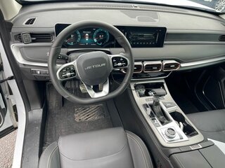 2025 Jetour X70+ I Рестайлинг, белый, 2099000 рублей, вид 3