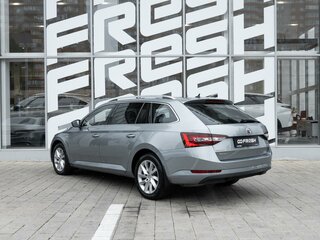 2016 Skoda Superb III, серый, 1960000 рублей, вид 2
