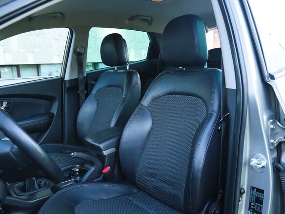 2011 Hyundai ix35 I, золотистый, 1100000 рублей - вид 8