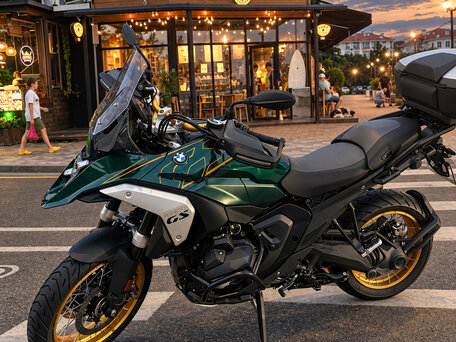 2025 BMW R 1300 GS, зелёный, 2745000 рублей, вид 2