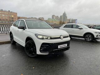 2026 Volkswagen Tiguan L Pro III (China Market), белый, 5150000 рублей, вид 4