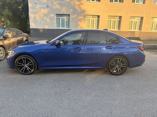 2020 BMW 3 серии 320i xDrive VII (G2x), синий, 3100000 рублей, вид 2