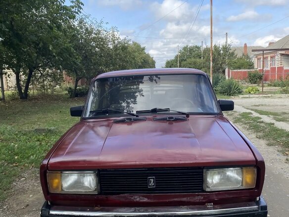 1996 Lada (ВАЗ) 2105, красный, 100000 рублей - вид 1