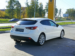 2013 Mazda 3 III (BM), белый, 1290000 рублей, вид 5