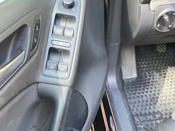 2012 Volkswagen Golf VI, чёрный, 825000 рублей - вид 19