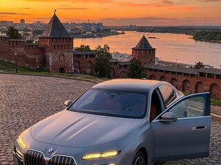 2023 BMW 7 серии 740d xDrive VII (G70), серый, 12000000 рублей, вид 1