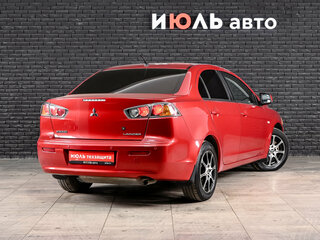 2010 Mitsubishi Lancer X, красный, 800000 рублей, вид 4