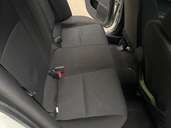 2011 Mitsubishi Lancer X Рестайлинг, белый, 750000 рублей - вид 9