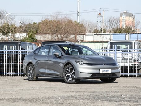 2026 Changan Qiyuan A06 28.39 kWh, серебристый, 2595000 рублей, вид 1