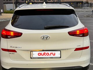 2018 Hyundai Tucson III Рестайлинг, белый, 2700000 рублей, вид 4