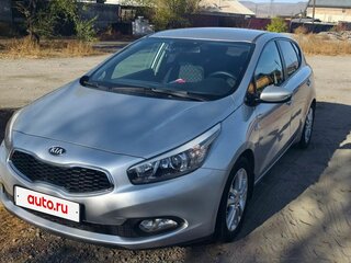 2013 Kia Ceed II, белый, 1100000 рублей, вид 1