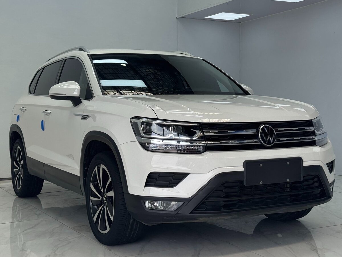 Открыть фотографии: Volkswagen Tharu I