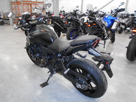 2018 Yamaha MT-07 (FZ-07), чёрный, 710000 рублей, вид 4