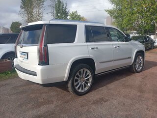 2019 Cadillac Escalade IV, белый, 4590000 рублей, вид 3