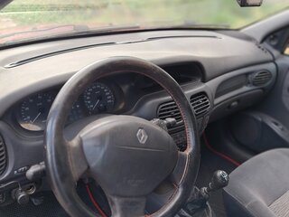 2002 Renault Megane I Рестайлинг, красный, 300000 рублей, вид 5