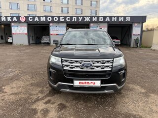 2019 Ford Explorer V Рестайлинг 2, чёрный, 2500000 рублей, вид 2