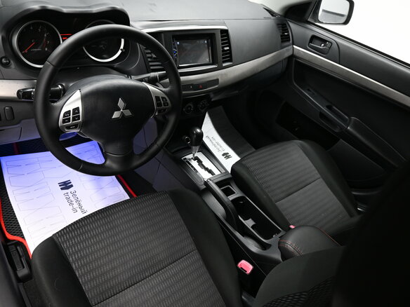 2012 Mitsubishi Lancer X Рестайлинг, белый, 860000 рублей - вид 7