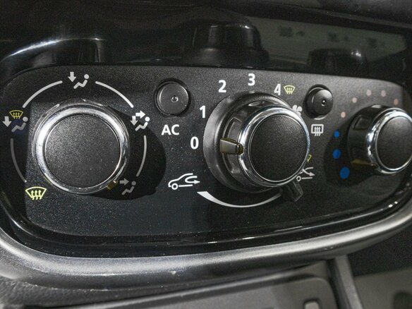 2013 Renault Duster I, серый, 949000 рублей - вид 15