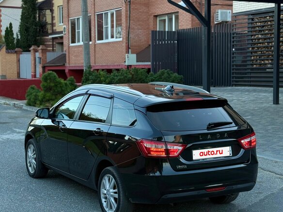 2018 Lada (ВАЗ) Vesta SW I, чёрный, 850000 рублей - вид 3