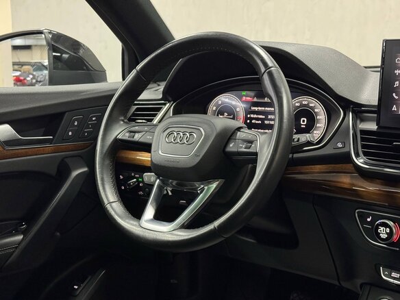 2022 Audi Q5 45 TFSI II (FY) Рестайлинг, чёрный, 3700000 рублей - вид 15