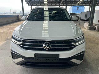 2022 Volkswagen Tiguan L II Рестайлинг (China Market), белый, 1840000 рублей, вид 2
