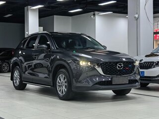 2025 Mazda CX-5 II Рестайлинг, серебристый, 2100000 рублей, вид 3
