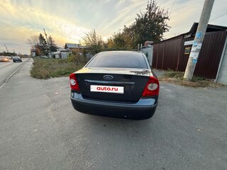 2007 Ford Focus II Рестайлинг, серый, 310000 рублей, вид 3
