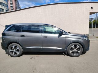 2018 Peugeot 5008 II, коричневый, 1725000 рублей, вид 4