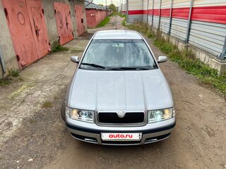 2001 Skoda Octavia I (A4) Рестайлинг, серебристый, 445000 рублей, вид 2