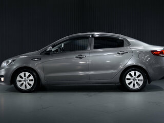 2016 Kia Rio III Рестайлинг, серый, 990000 рублей, вид 4