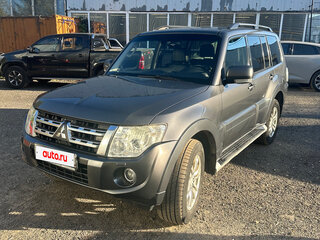 2012 Mitsubishi Pajero IV Рестайлинг 1, серый, 1990000 рублей, вид 1