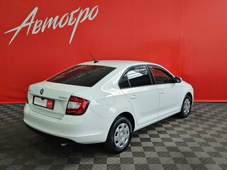 2018 Skoda Rapid I Рестайлинг, белый, 1199000 рублей, вид 5