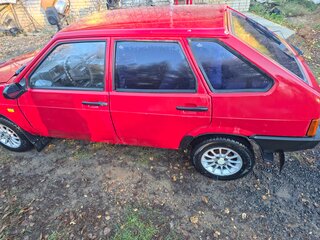 1991 Lada (ВАЗ) 2109, красный, 100000 рублей, вид 3
