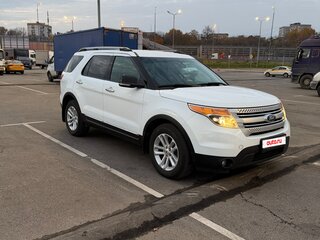2014 Ford Explorer V, белый, 1680000 рублей, вид 3